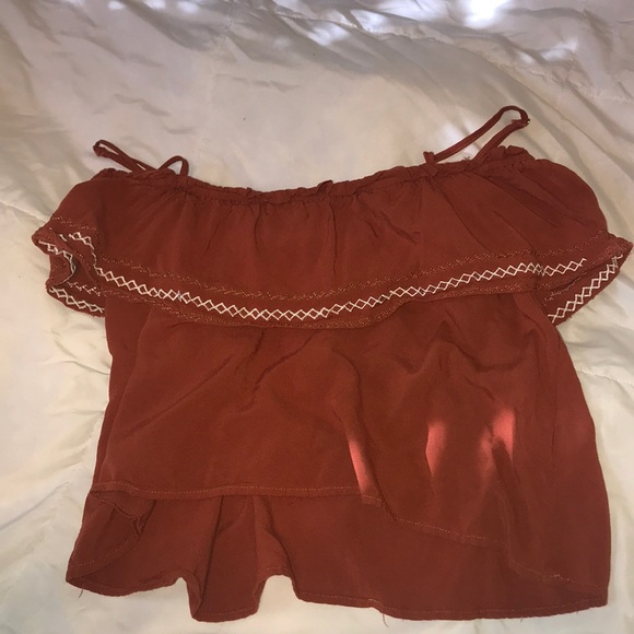 Burnt orange off the shoulder top - Picture 3 of 3